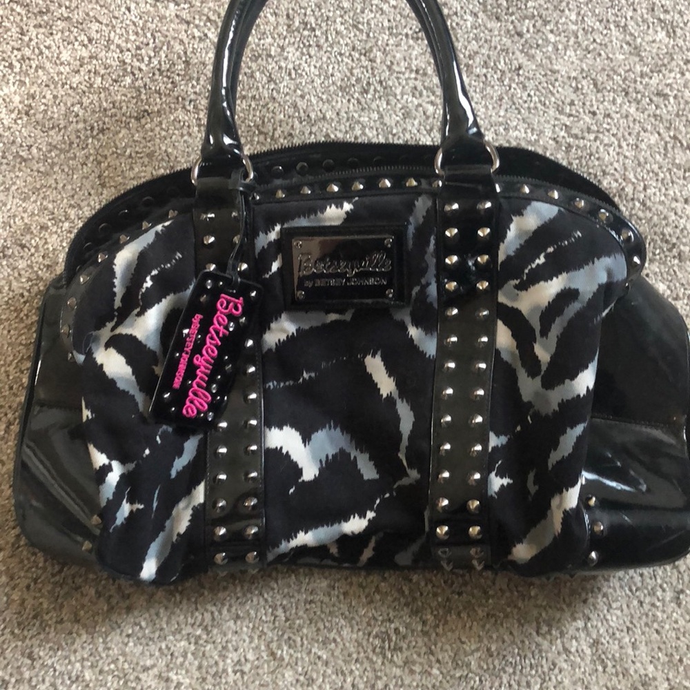 Satchel